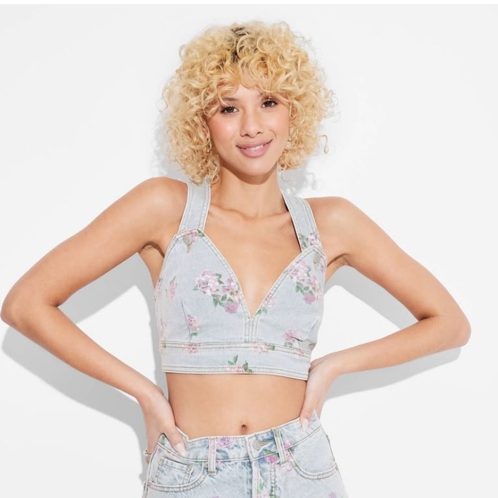 Wild Fable Light Blue Floral Crop Top